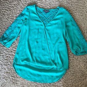 BOLD elements Teal Lace Sleeve Blouse